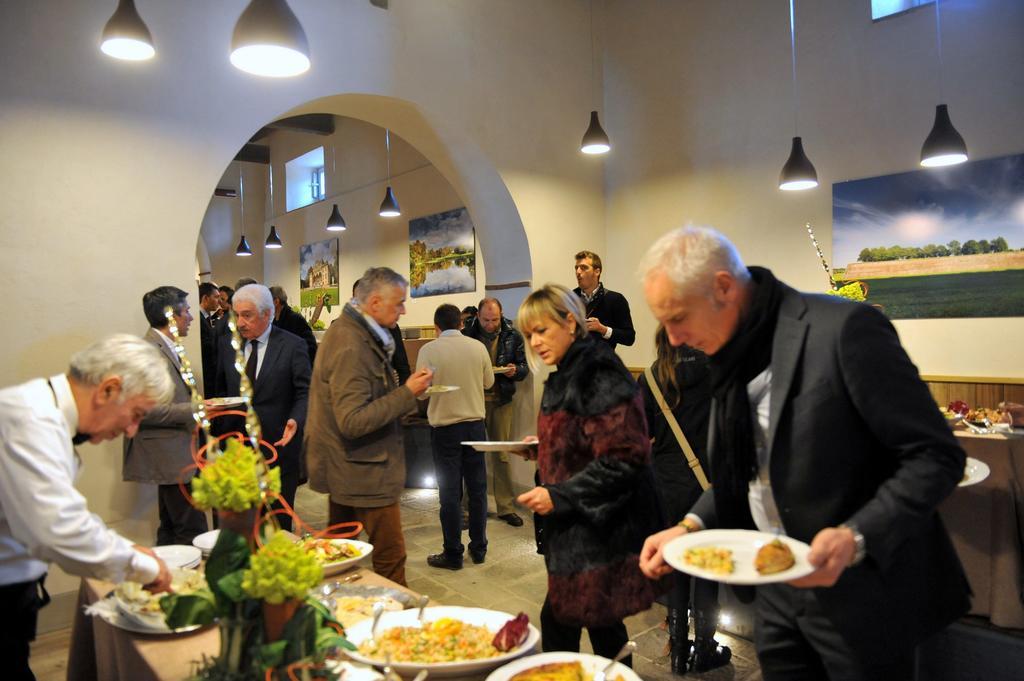 Palazzo Boccella Affittacamere Villa Basilica Esterno foto